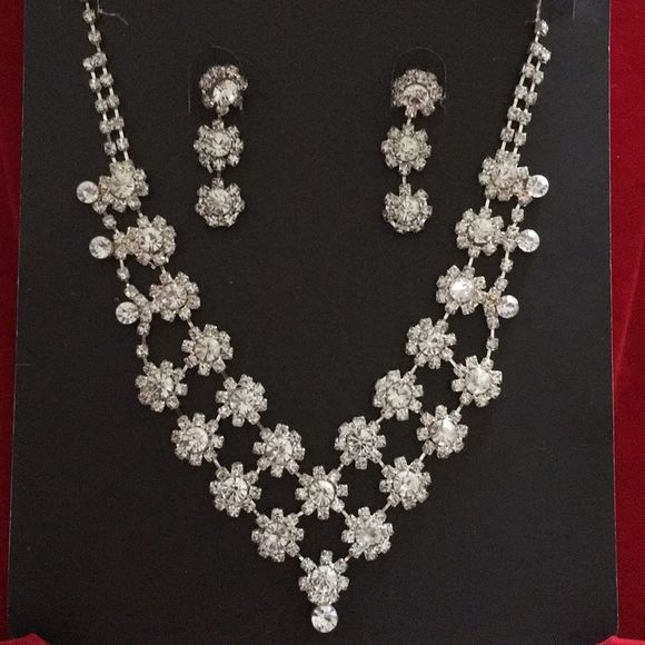 💜 Necklace set. New - Picture 2 of 3